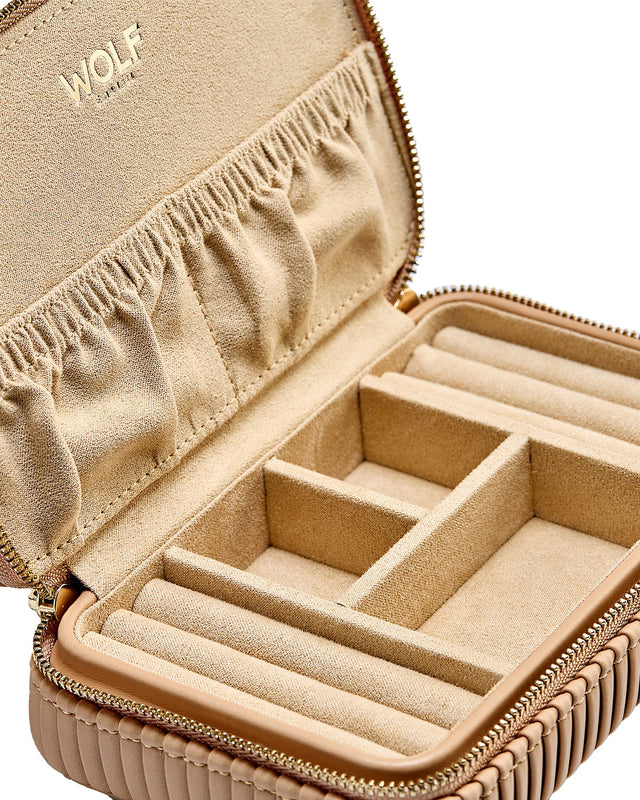 Wolf Bella Travel Zip Case Mocha