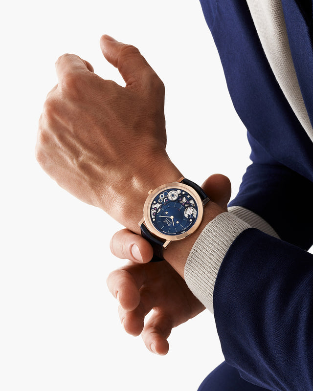 Altiplano Ultimate Automatic watch
