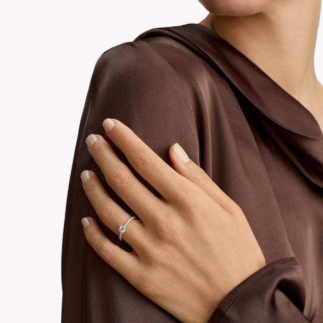 Foufou Round Brilliant Diamond Ring