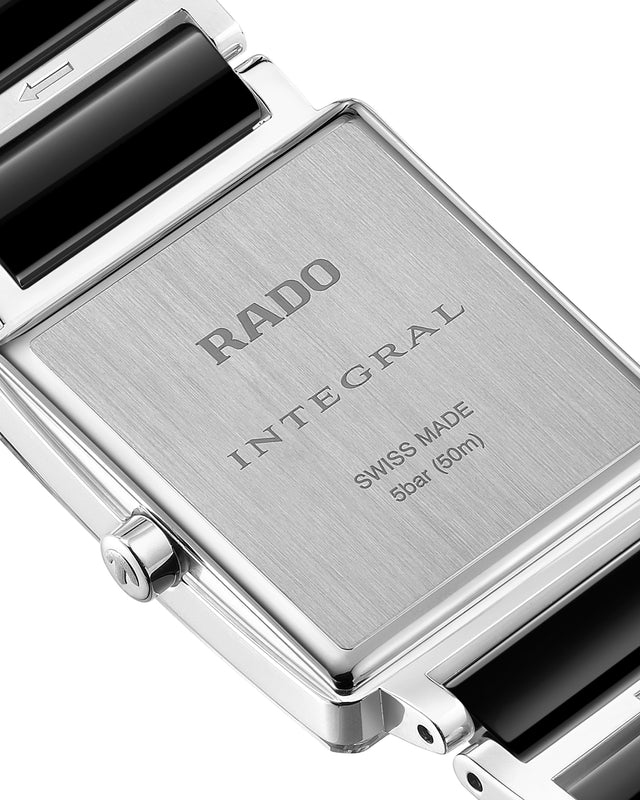 Integral Diamonds