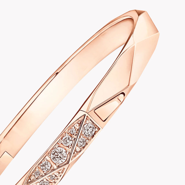 Laurence Graff Signature Pavé Diamond Bangle
