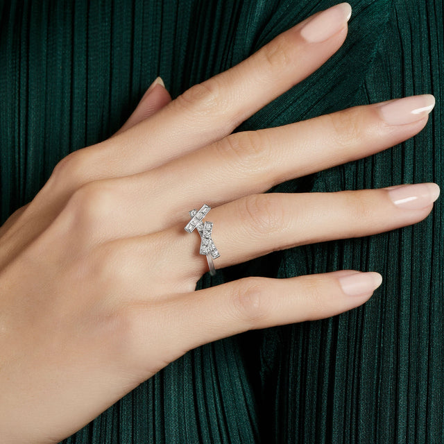Threads Diamond Mini Ring