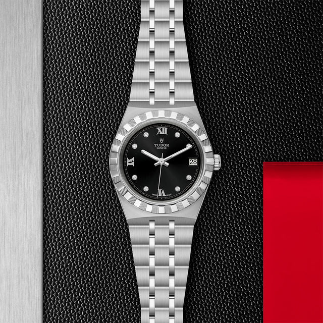 TUDOR Royal M28400 0004 Flatlay
