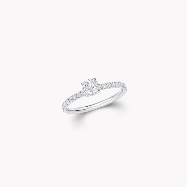 Foufou Round Brilliant Diamond Ring